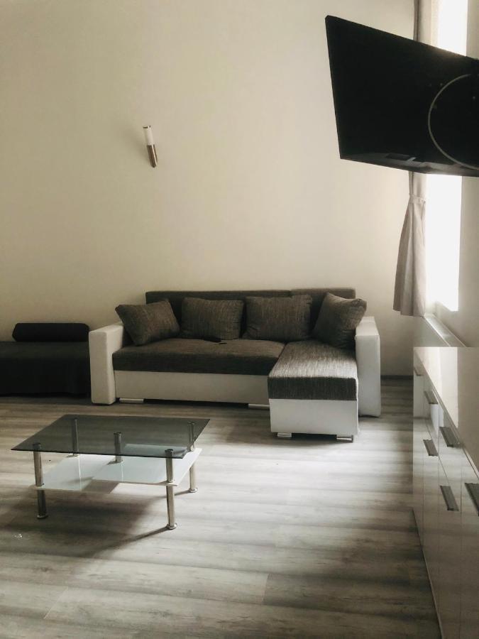 Appartamento Belvárosi Apartman 1 Miskolc Esterno foto